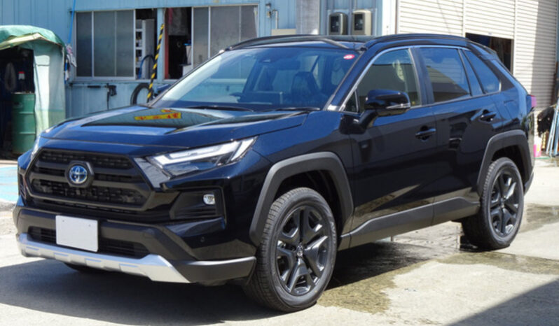 Toyota RAV4 2023 full
